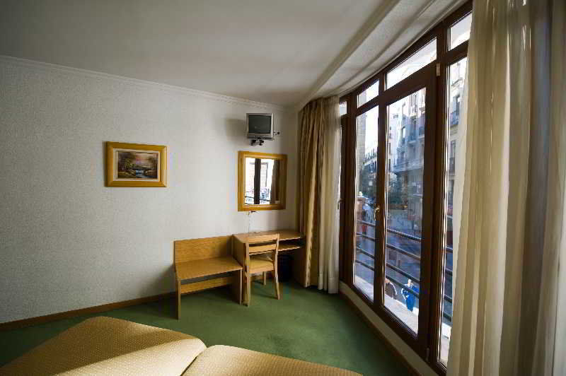Madrisol Hotell Eksteriør bilde