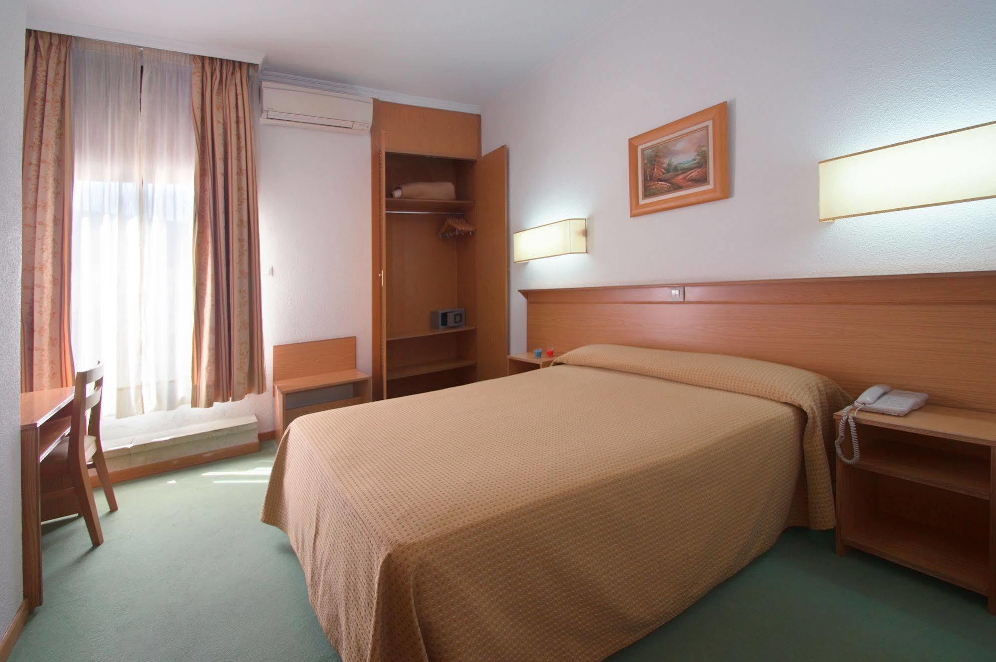 Madrisol Hotell Eksteriør bilde